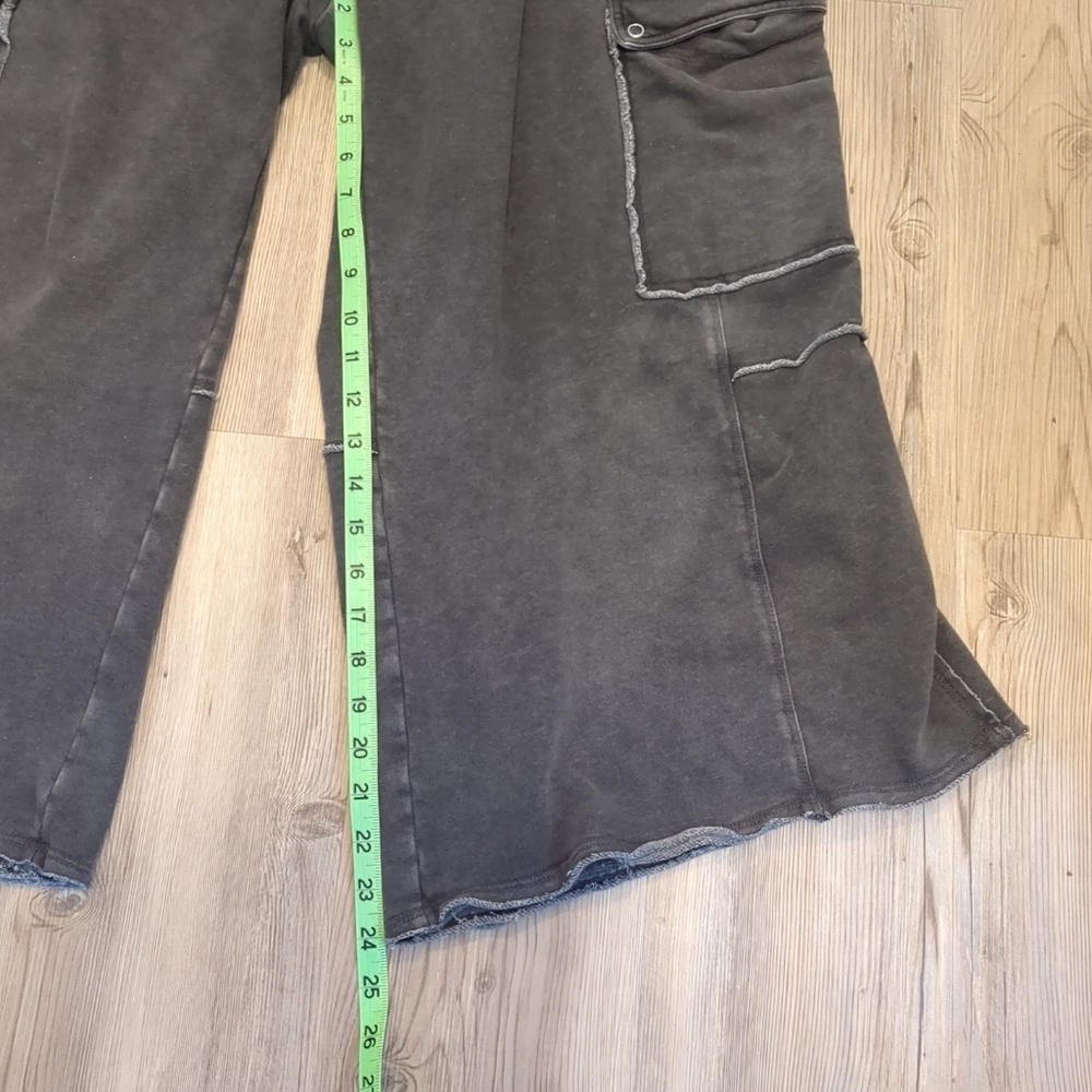 Women's Gray Cargo Pants - Picture 8 of 10